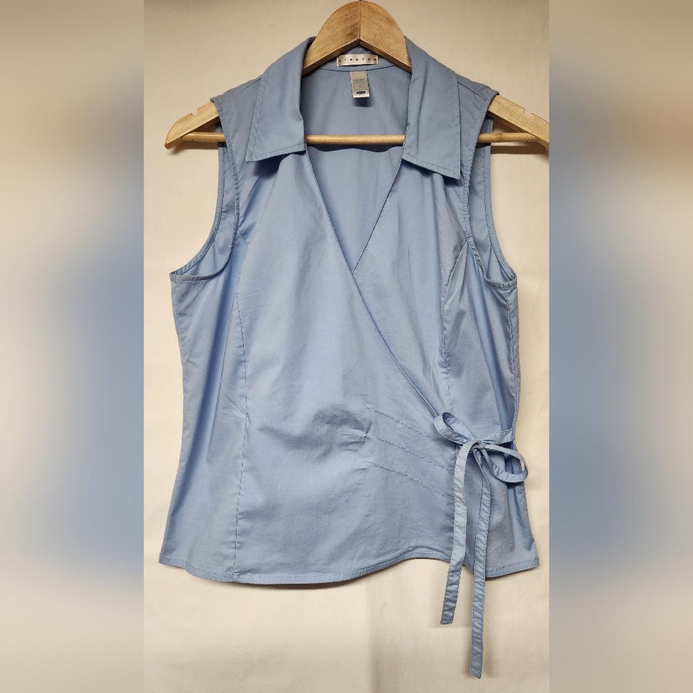 Old Navy Sleeveless Blouse Size Large
